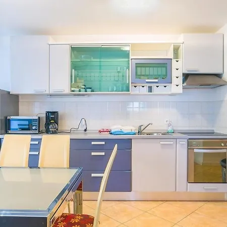 Apartment In Und Meerblick Medulin